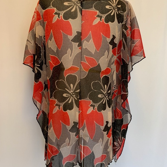 🔥5/$20🔥Metallic Threads Floral Print Top - Picture 4 of 5